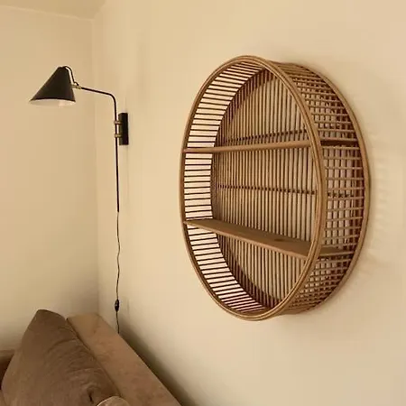 Sun Kiss / By The Sea Apartment *