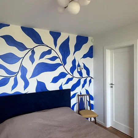 Sun Kiss / By The Sea *